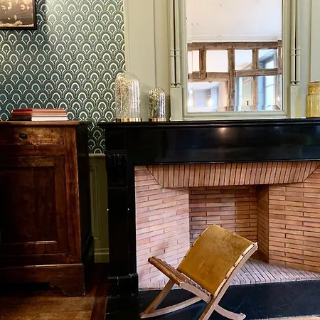 Le Rimbaud-Verlaine, Spacieux Et Atypique Appartement Ecotourisme, Centre Historique Apartment